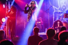 14-doctor-and-the-medics-music-in-village