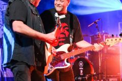 20-doctor-and-the-medics-music-in-village