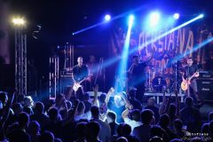 01-persiana-jones-music-in-village